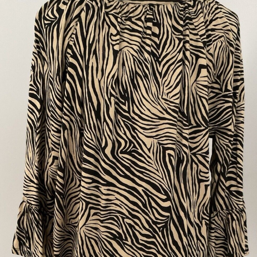 Michael Kors Women Top Shirt Blouse Zebra Print Flare Sleeve Black & Tan XL - Picture 8 of 10
